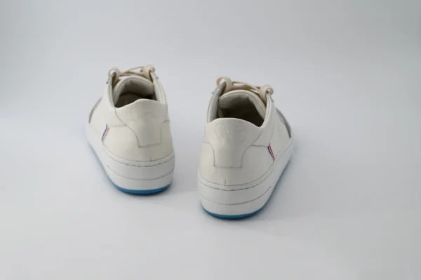 AT 1990_Nomad – Image 3